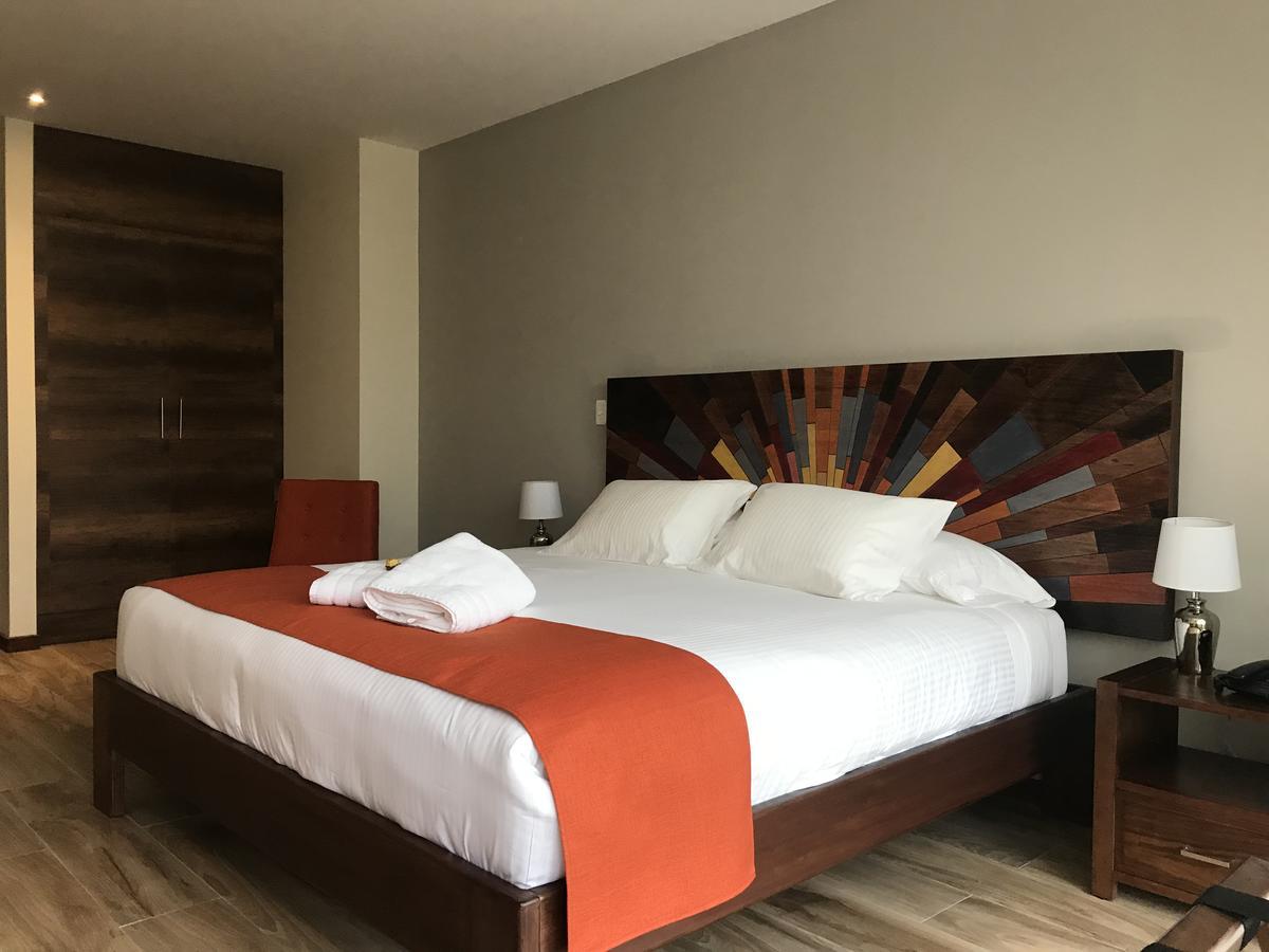 Ilalo Garden Hotel & Restaurant Quito Exterior photo